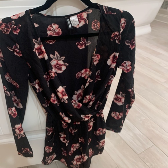 H&M romper - Picture 3 of 6